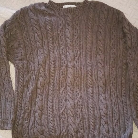 Banana Republic Heavy Brown Cable-Knit Sweater - Size Large.  Warm, cozy, soft - Picture 1 of 3